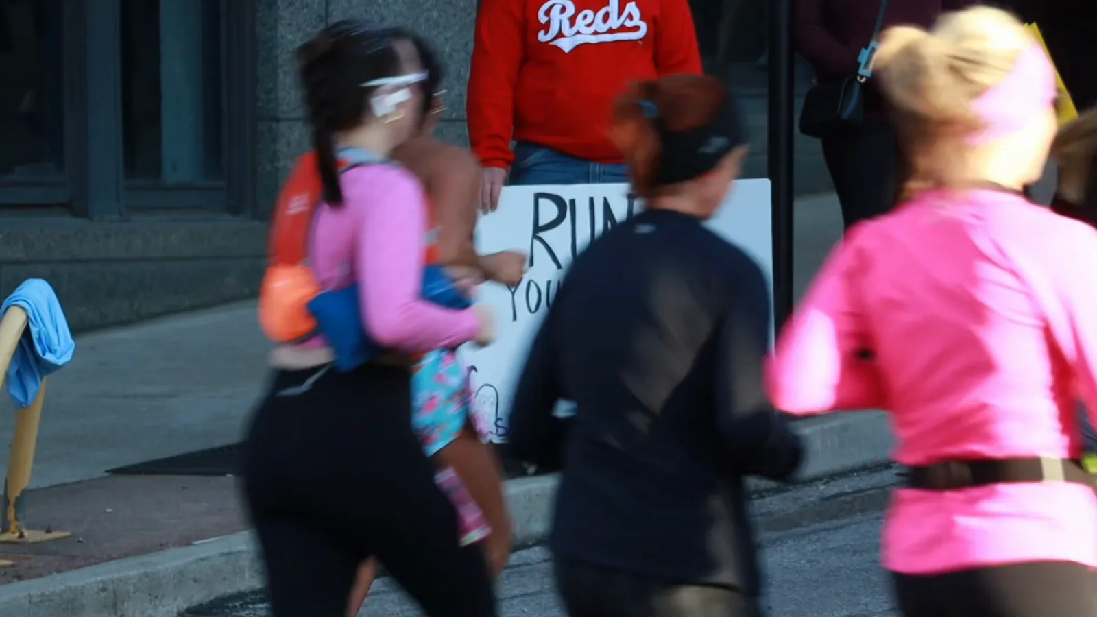 Flying Pig Marathon promo — film still 3